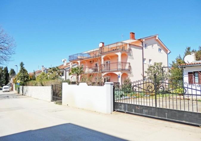 Ljubica Apartment Медулин Екстериор снимка